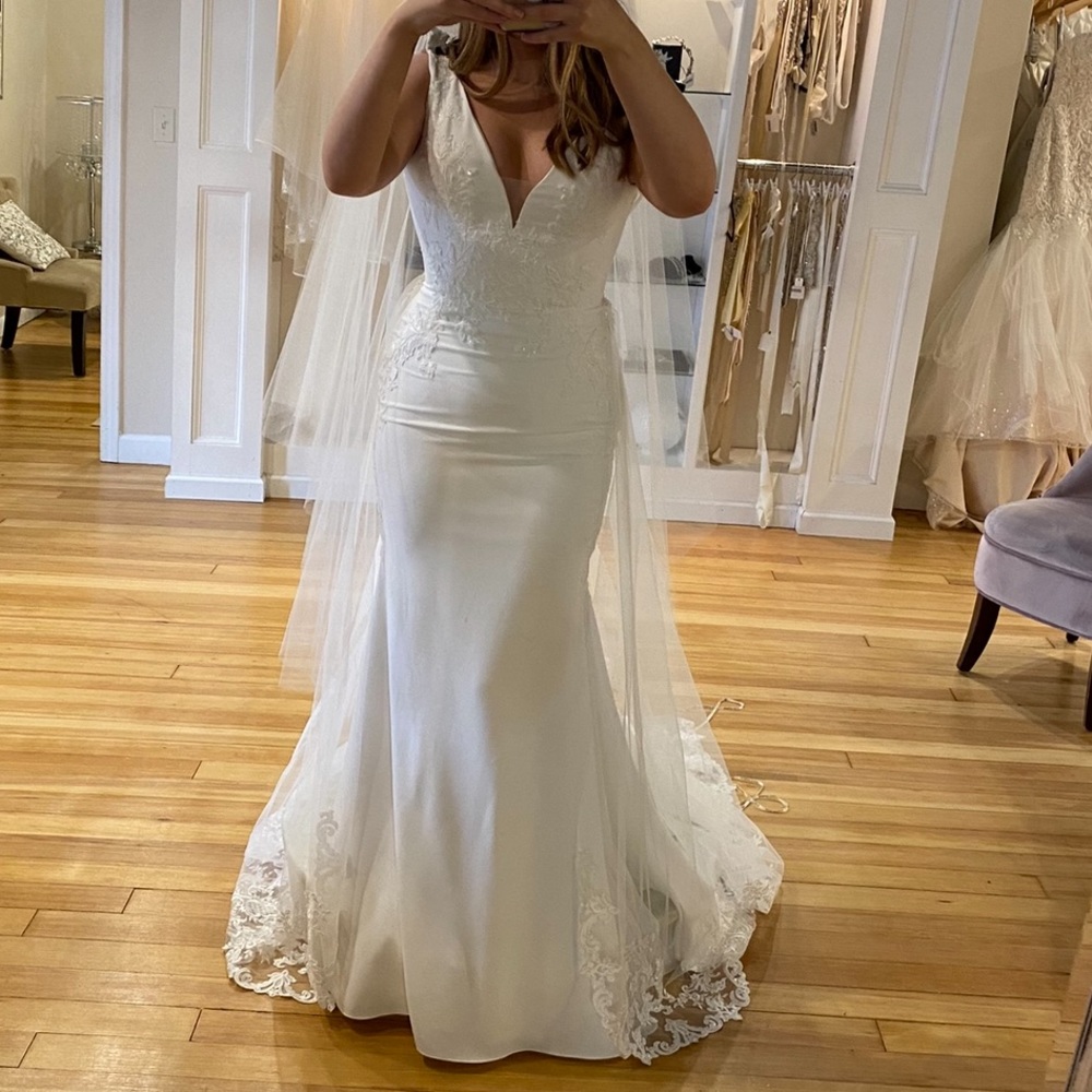 Maggie Sottero Wedding Dress. New with tags.